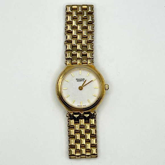 Vintage Bulova T2 1992 Germany Round White and Gold tones Ladies Watch Working main image 5